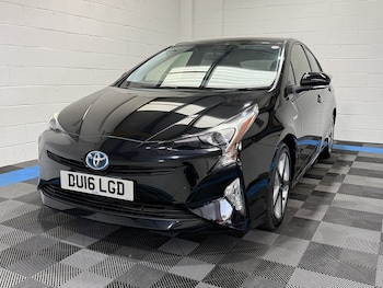 Used Toyota Prius 2016 for sale - 79444143: Photo