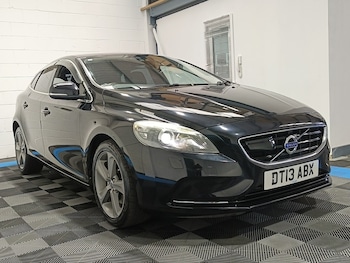Used Volvo V40 2013 for sale - 79434017: Photo