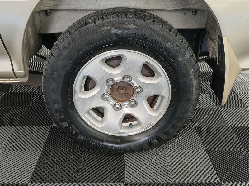 Used Toyota HiAce 2024 for sale - 77760619: Photo 23