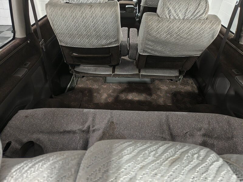 Used Toyota HiAce 2024 for sale - 77760619: Photo 27