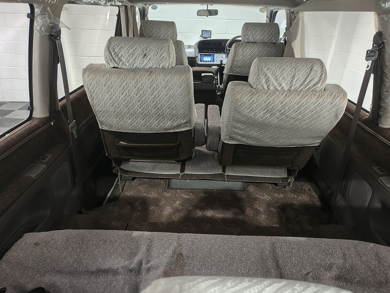 Used Toyota HiAce 2024 for sale - 77760619: Photo 29