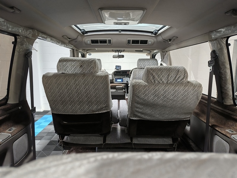 Used Toyota HiAce 2024 for sale - 77760619: Photo 35