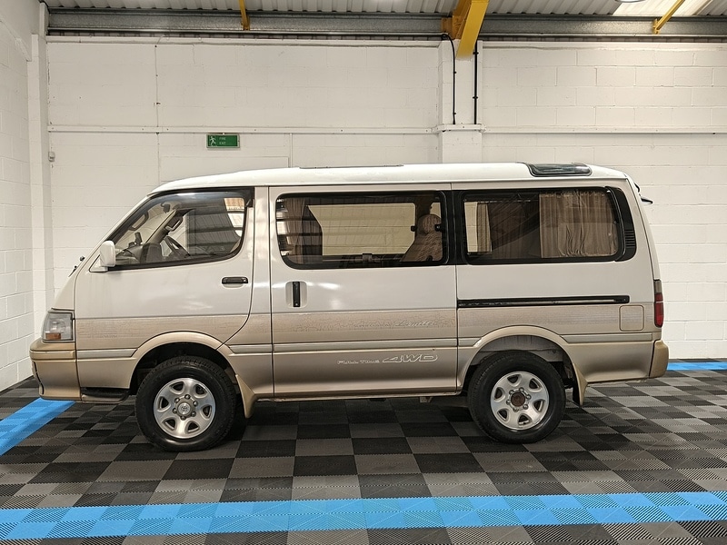 Used Toyota HiAce 2024 for sale - 77760619: Photo 4