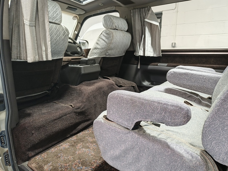 Used Toyota HiAce 2024 for sale - 77760619: Photo 41