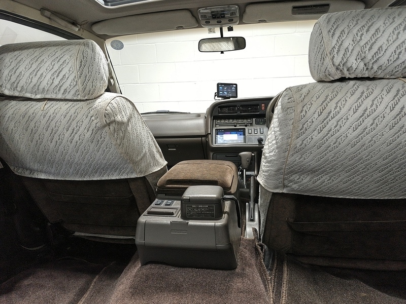 Used Toyota HiAce 2024 for sale - 77760619: Photo 49