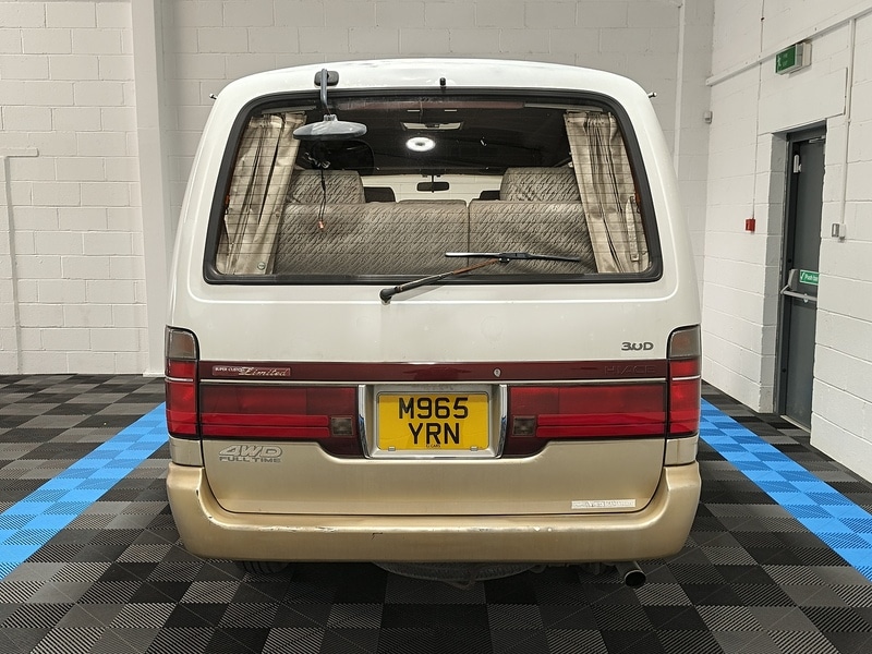 Used Toyota HiAce 2024 for sale - 77760619: Photo 6