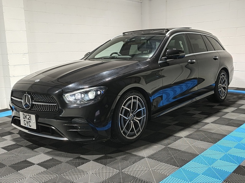 Used Mercedes-Benz E Class for sale - 77166043: Photo 3