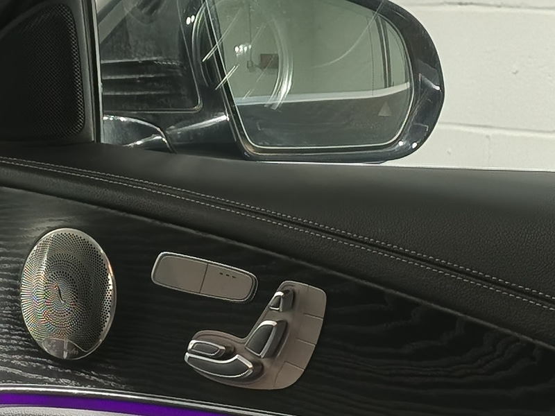 Used Mercedes-Benz E Class for sale - 77166043: Photo 32