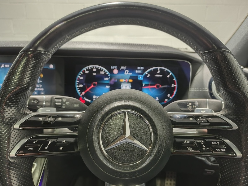 Used Mercedes-Benz E Class for sale - 77166043: Photo 40