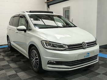 Used Volkswagen Touran 2018 for sale - 79541699: Photo
