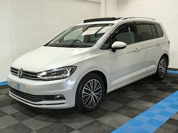 Used Volkswagen Touran 2018 for sale - 79541699: Photo