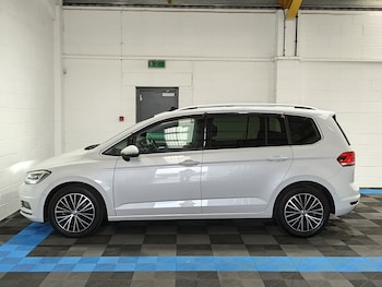 Used Volkswagen Touran 2018 for sale - 79541699: Photo