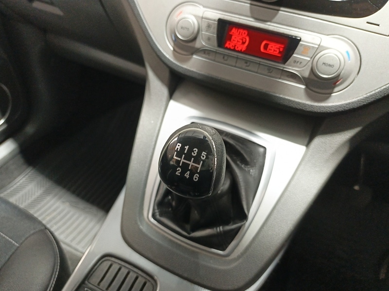 Used Ford Kuga 2010 for sale - 78083731: Photo 35