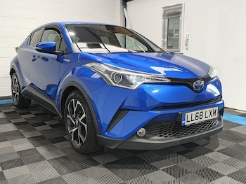Used Toyota C-HR 2019 for sale - 79433978: Photo