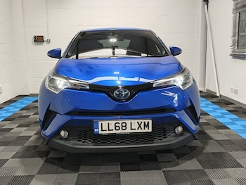 Used Toyota C-HR 2019 for sale - 79433978: Photo