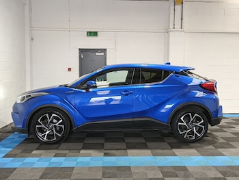 Used Toyota C-HR 2019 for sale - 79433978: Photo