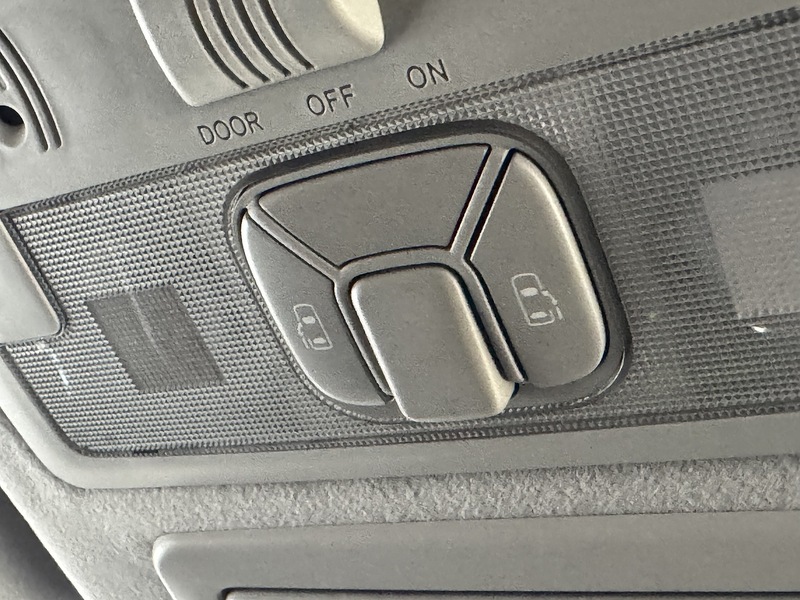 Used Toyota Prius 2023 for sale - 78216300: Photo 11