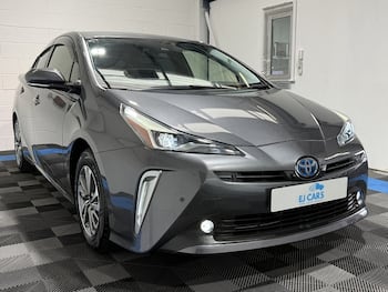 Used Toyota Prius 2020 for sale - 79834149: Photo