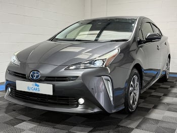 Used Toyota Prius 2020 for sale - 79834149: Photo