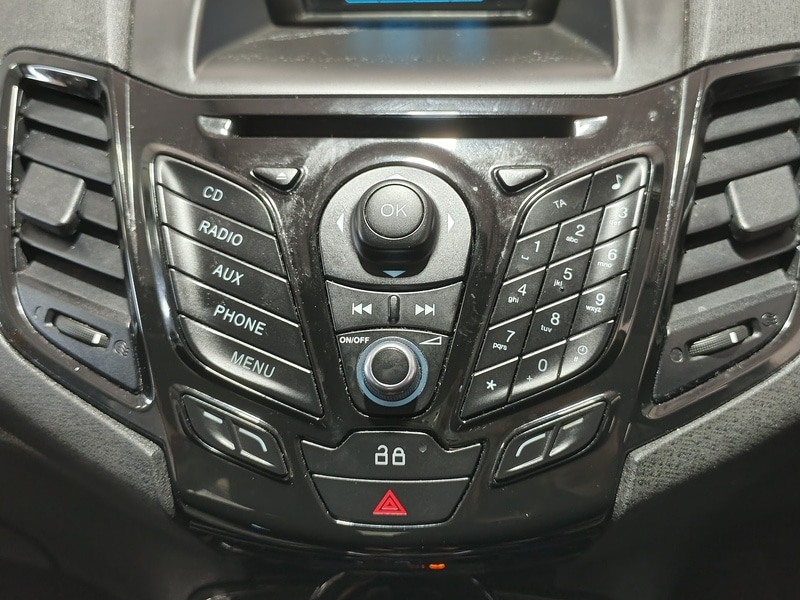 Used Ford Fiesta 2013 for sale - 78069471: Photo 30