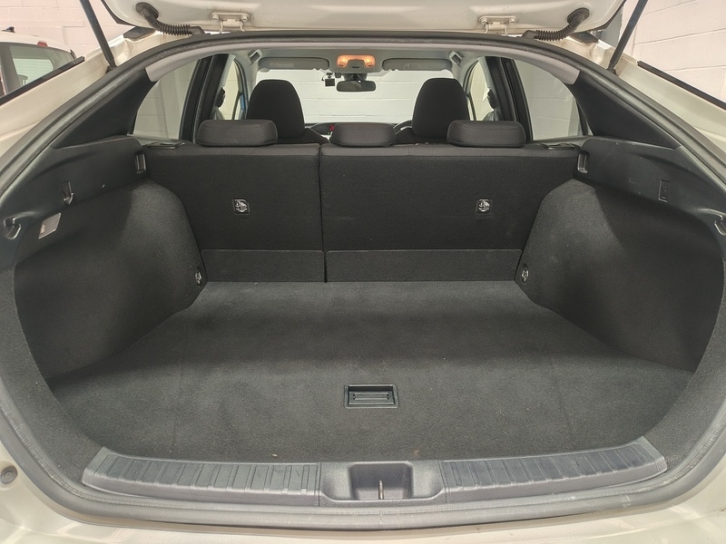 Used Toyota Prius for sale - 77850936: Photo 18