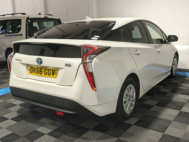 Used Toyota Prius for sale - 77850936: Photo 6