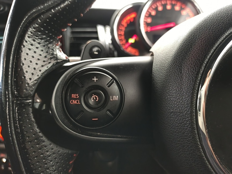 Used MINI Hatch 2017 for sale - 77521693: Photo 42