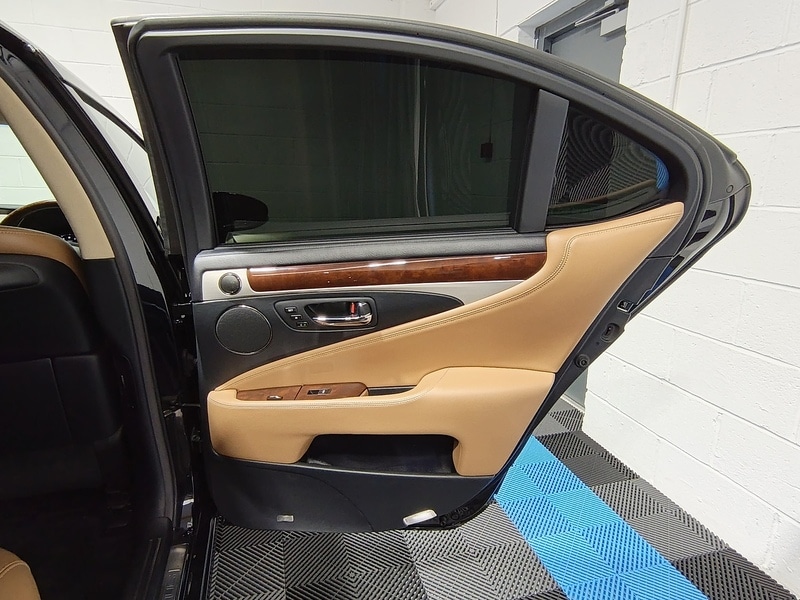 Used Lexus LS 2022 for sale - 76430467: Photo 27