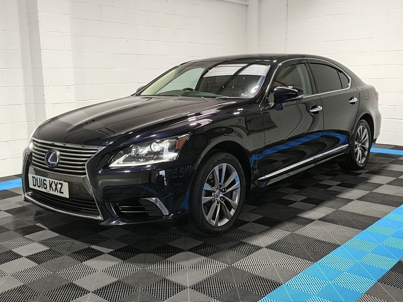 Used Lexus LS 2022 for sale - 76430467: Photo 3