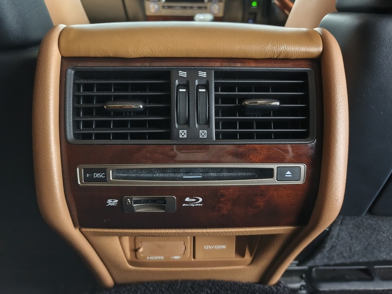 Used Lexus LS 2022 for sale - 76430467: Photo 33