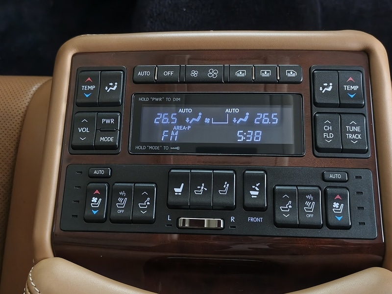 Used Lexus LS 2022 for sale - 76430467: Photo 34