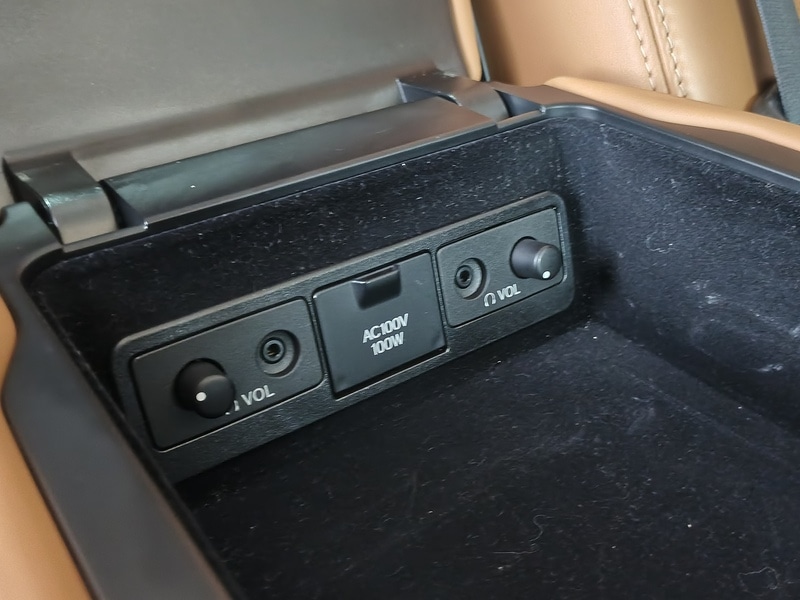 Used Lexus LS 2022 for sale - 76430467: Photo 35