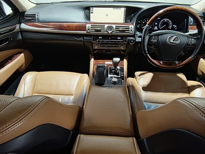 Used Lexus LS 2022 for sale - 76430467: Photo 38