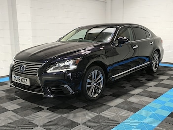 Used Lexus LS 2022 for sale - 76430467: Photo