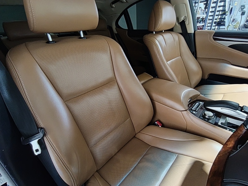 Used Lexus LS 2022 for sale - 76430467: Photo 54