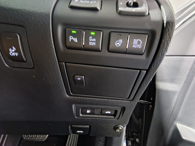 Used Lexus LS 2022 for sale - 76430467: Photo 57