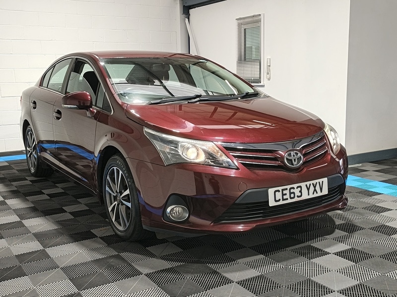 Used Toyota Avensis 2013 for sale - 76368272: Photo 1