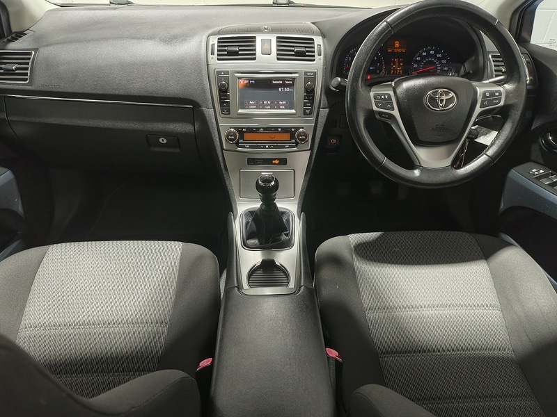 Used Toyota Avensis 2013 for sale - 76368272: Photo 22