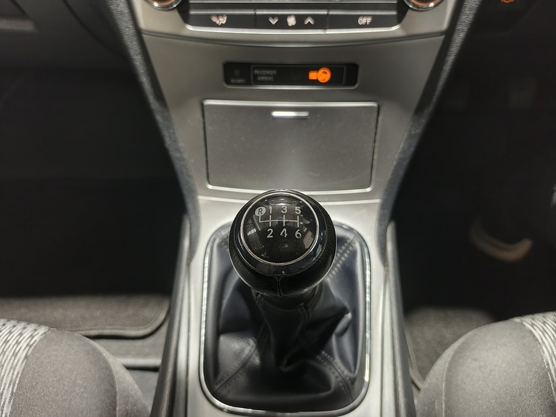Used Toyota Avensis 2013 for sale - 76368272: Photo 29