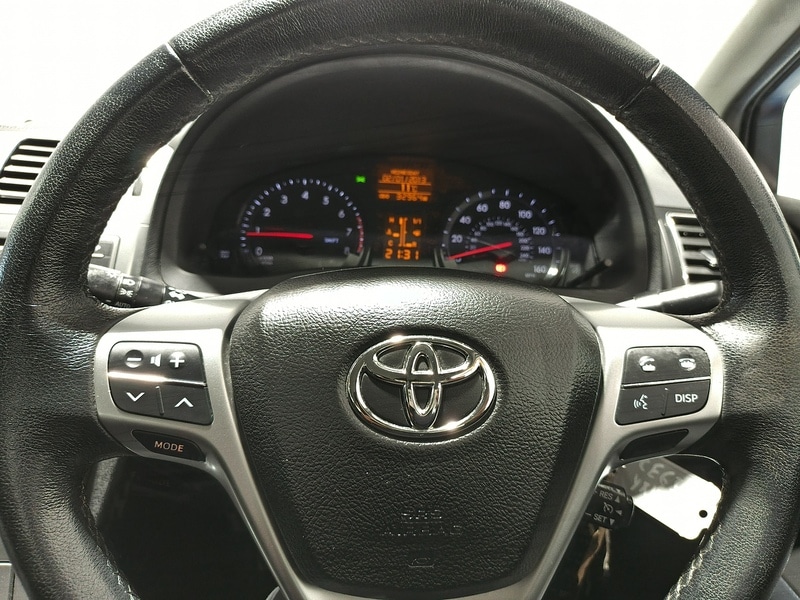 Used Toyota Avensis 2013 for sale - 76368272: Photo 31