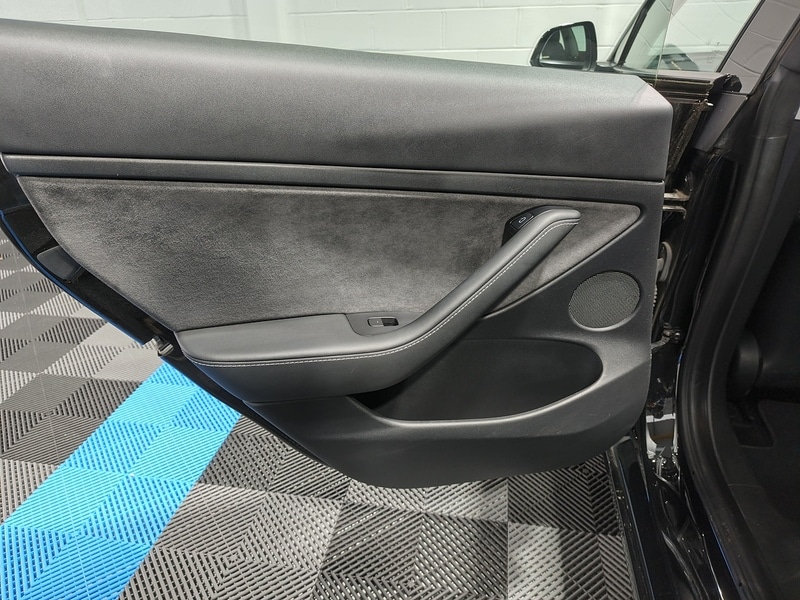 Used Tesla Model 3 2021 for sale - 76848528: Photo 15