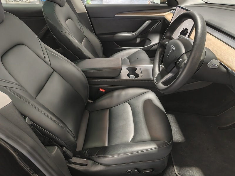 Used Tesla Model 3 2021 for sale - 76848528: Photo 29