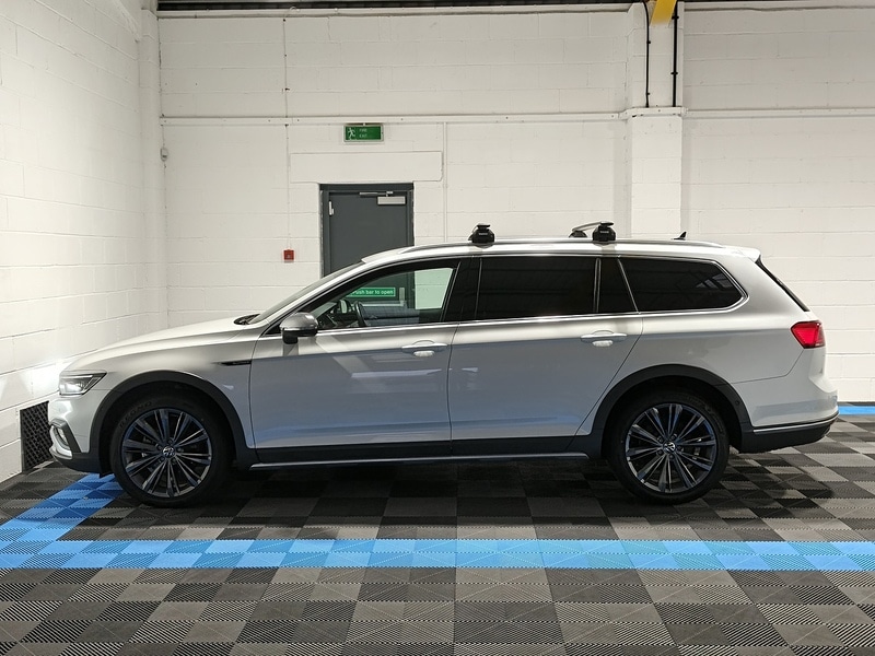 Used Volkswagen Passat 2025 for sale - 77083557: Photo 4