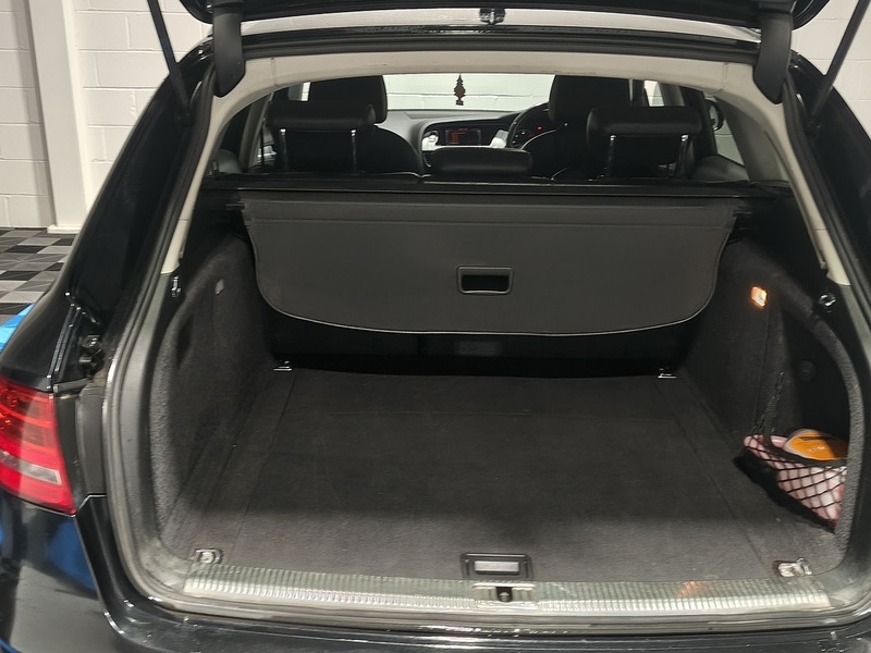 Used Audi A4 2011 for sale - 76496987: Photo 15