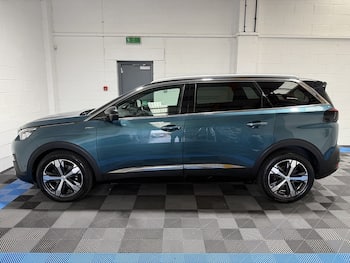 Used Peugeot 5008 2020 for sale - 79595540: Photo