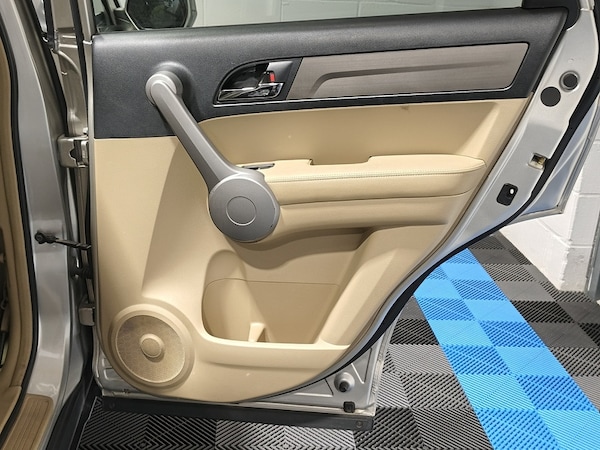 Used Honda CR-V 2007 for sale - 76320151: Photo 17