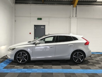 Used Volvo V40 2016 for sale - 78607893: Photo