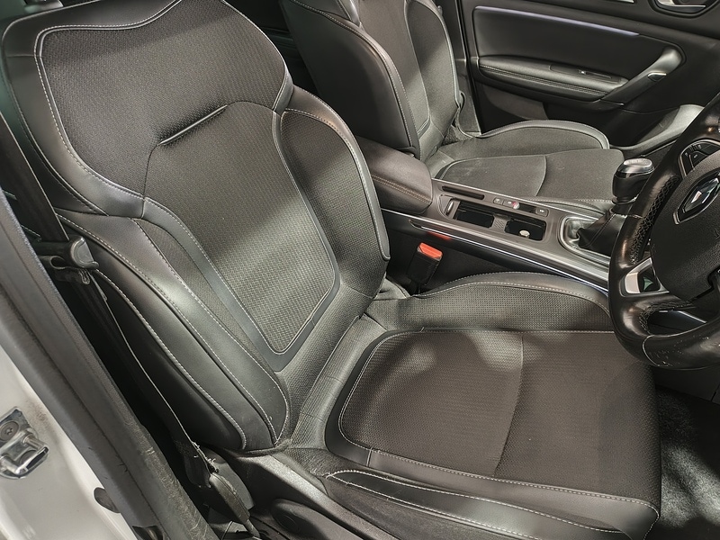 Used Renault Megane 2022 for sale - 77961611: Photo 27