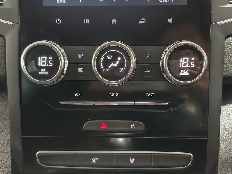 Used Renault Megane 2022 for sale - 77961611: Photo 32