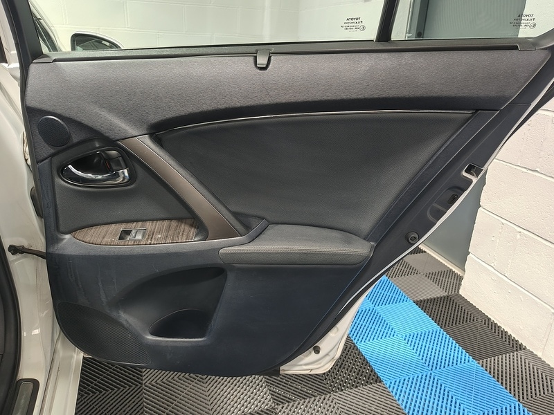 Used Toyota Avensis 2013 for sale - 78091877: Photo 19